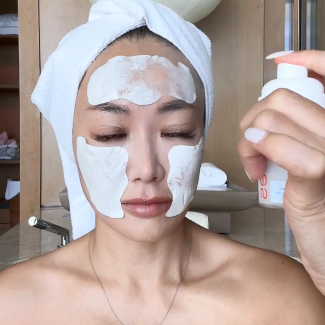 Applying Peptide Mist and Spraying Collagen Film | SKINES Beauty